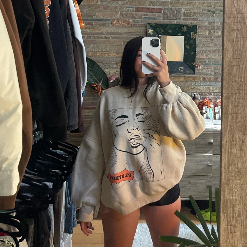 PLAYBOY crewneck
